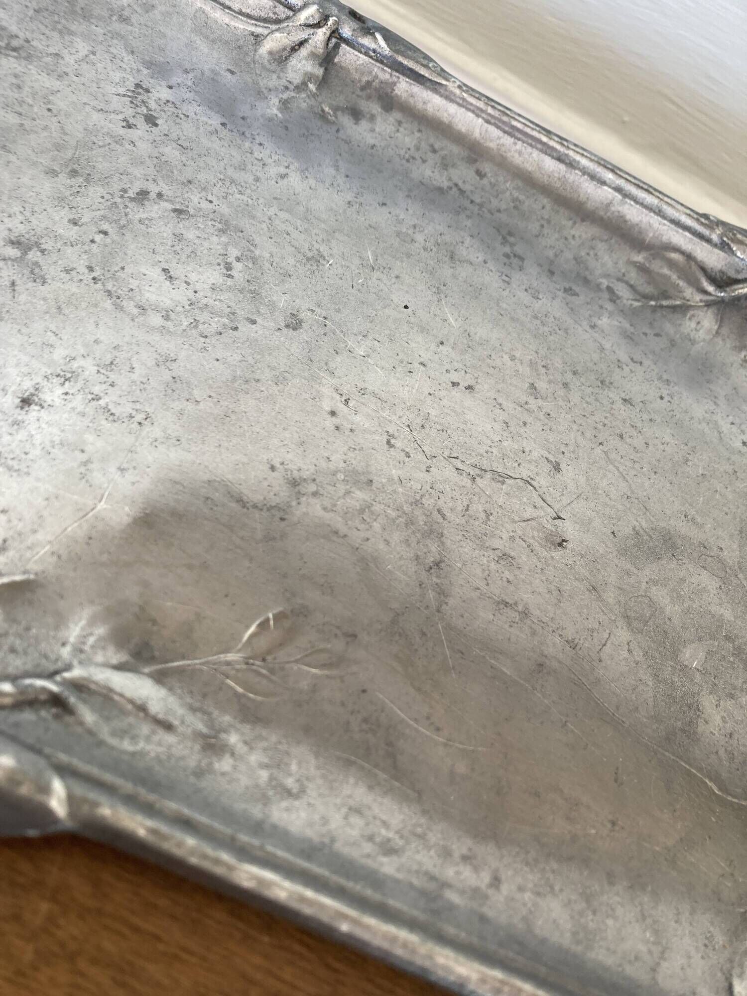Gallia art nouveau empty pocket tray with honeysuckle motif