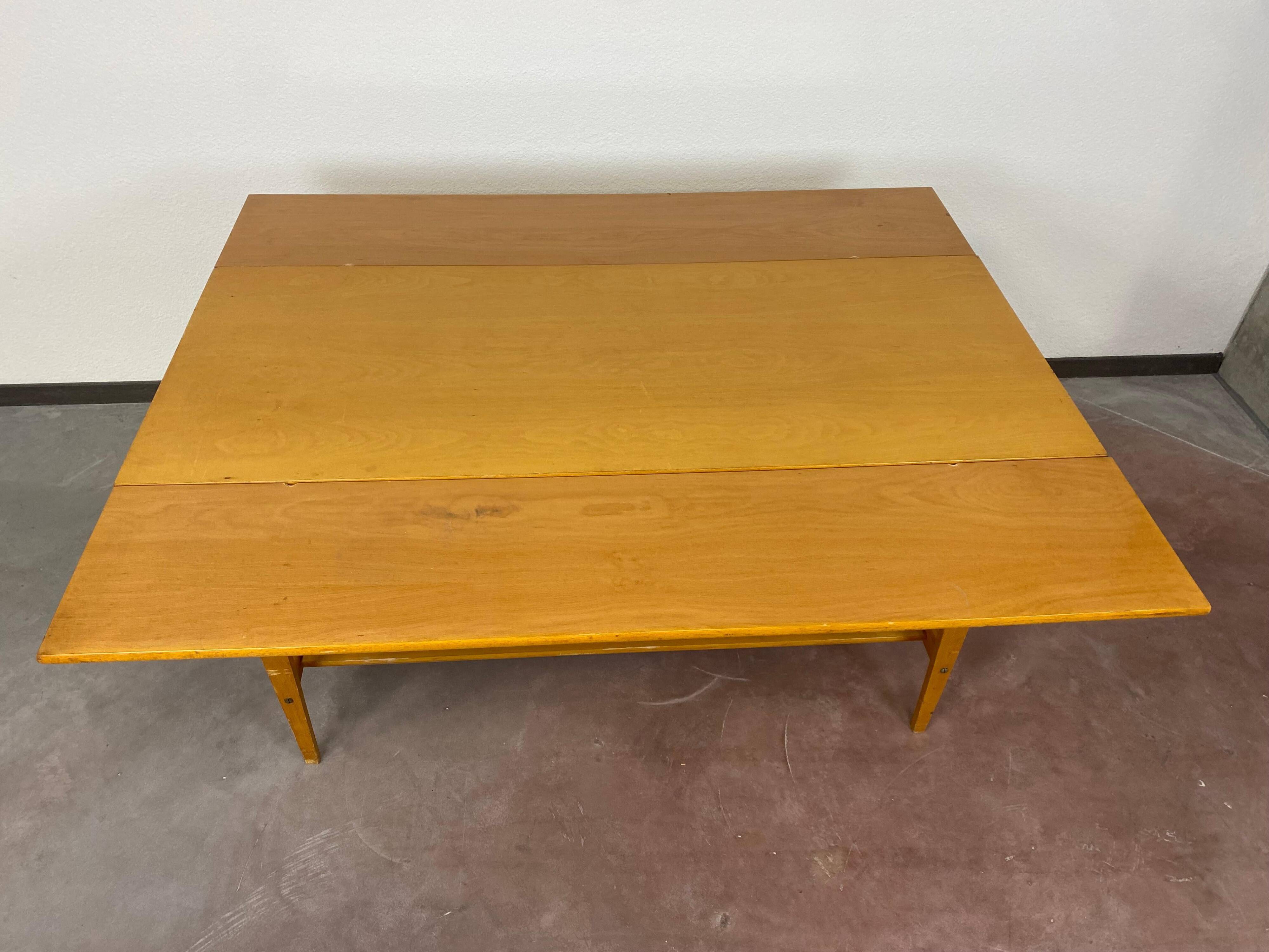 Vintage adjustable conference table