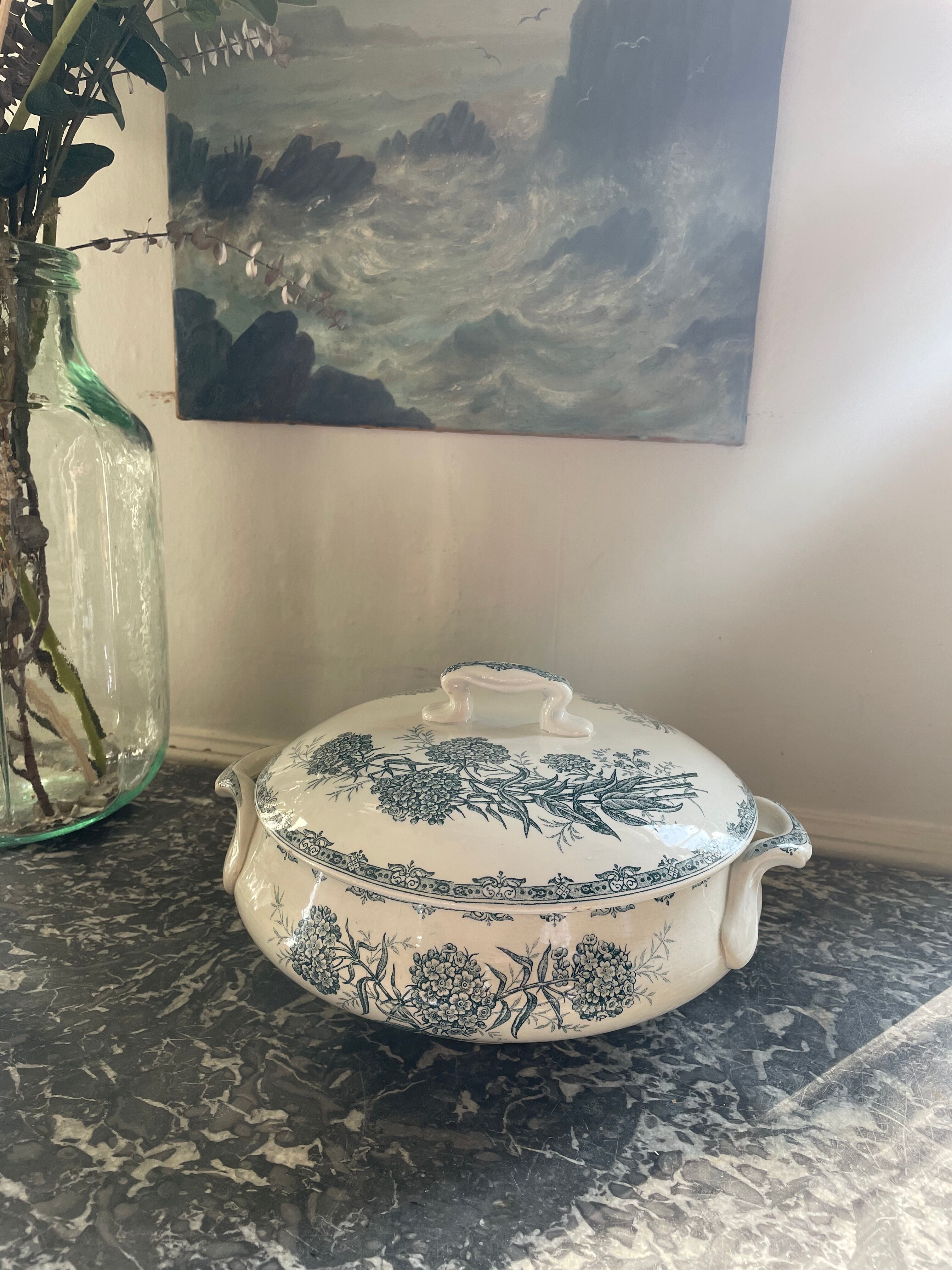 Former St Amand model DAISY soup