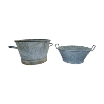 Pair of small zinged metal basins