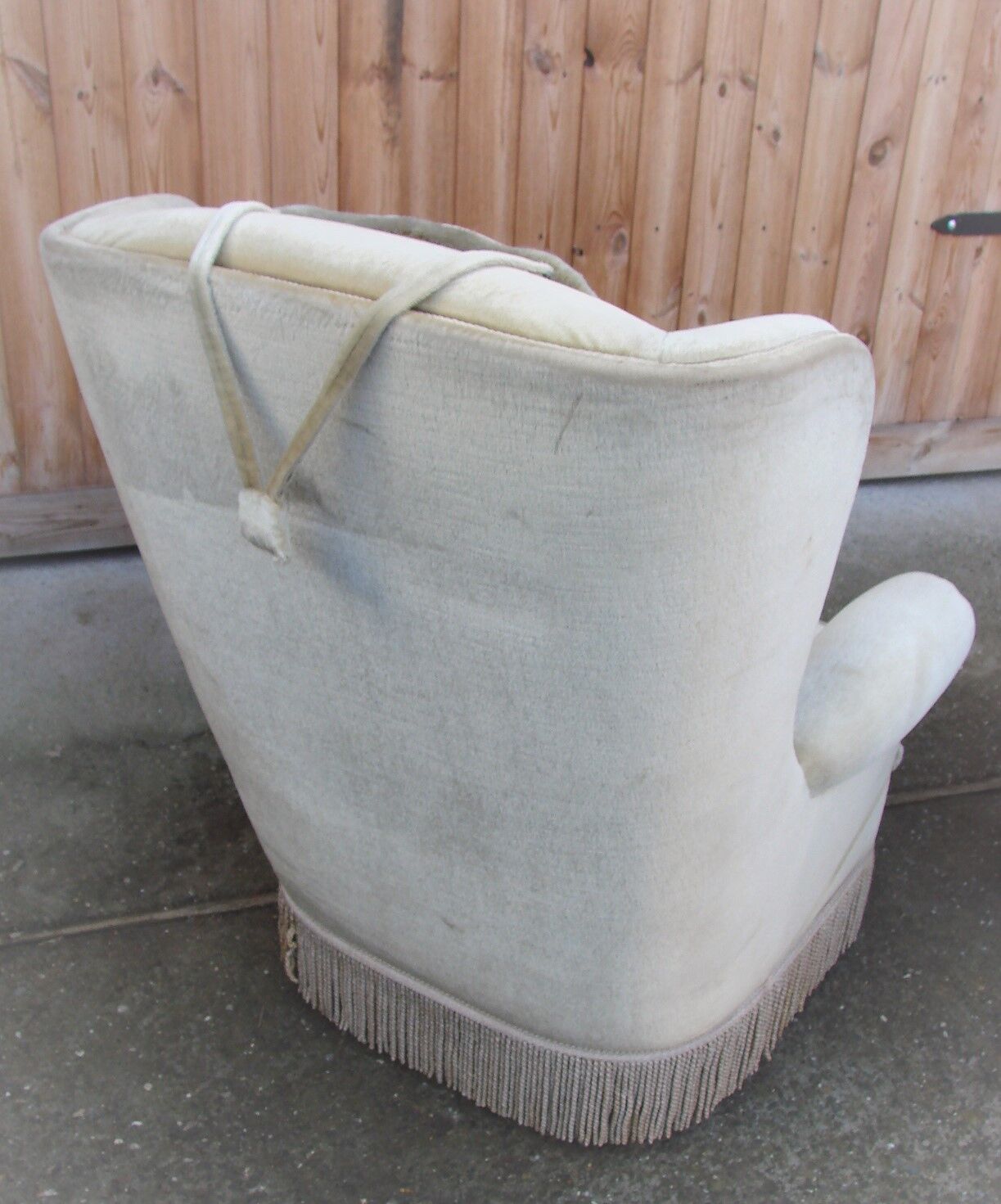 A pair of uszak armchairs, 70’s