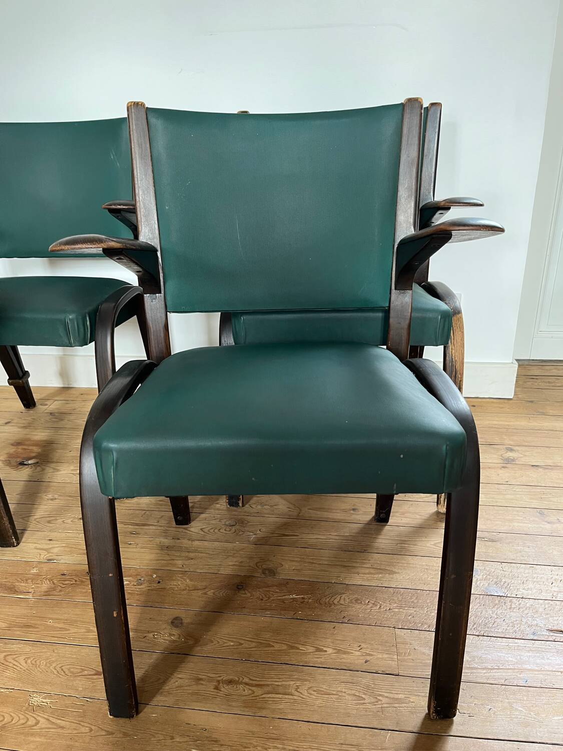 4 Steiner chairs