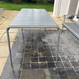 Palisade table and bench – HAY – Large size – Galvanised grey