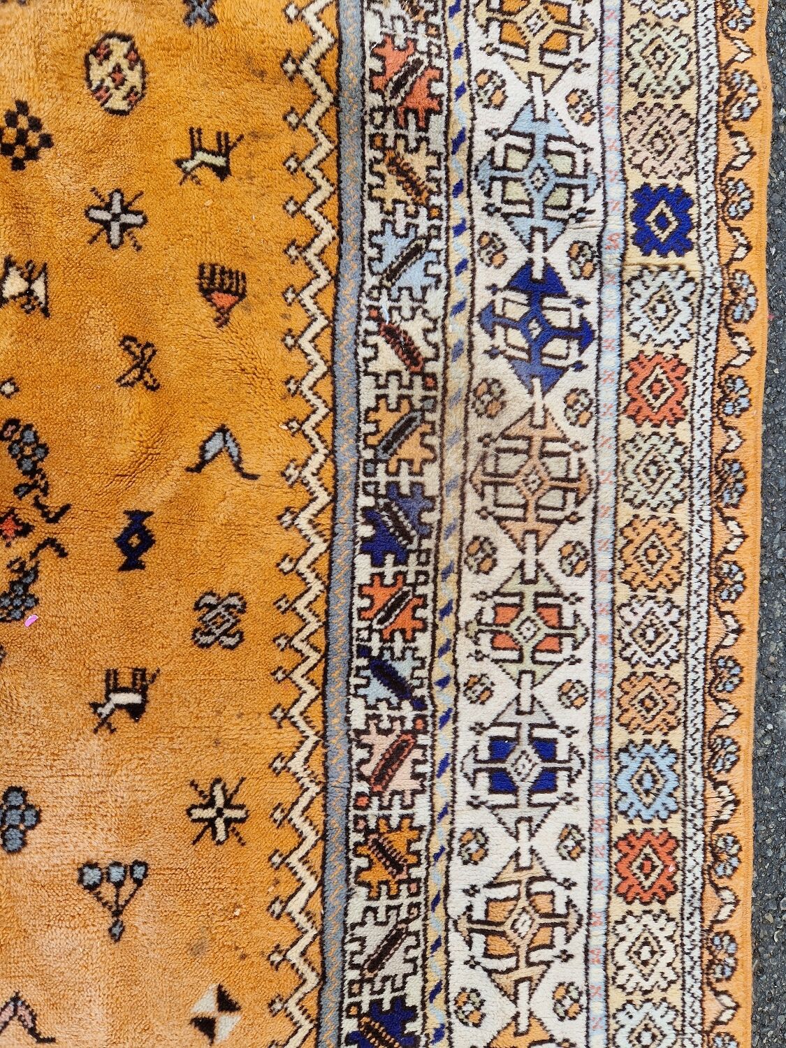 Berber style carpet