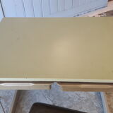 Desk and chair child Thur op Holland