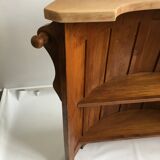 Bar-counter half-moon