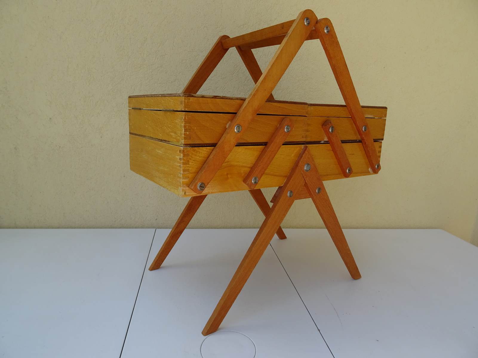 Sewinf cart for vintage child toy of 60s