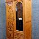 Armoire époque art nouveau en marqueterie de bois clair et bois nobles