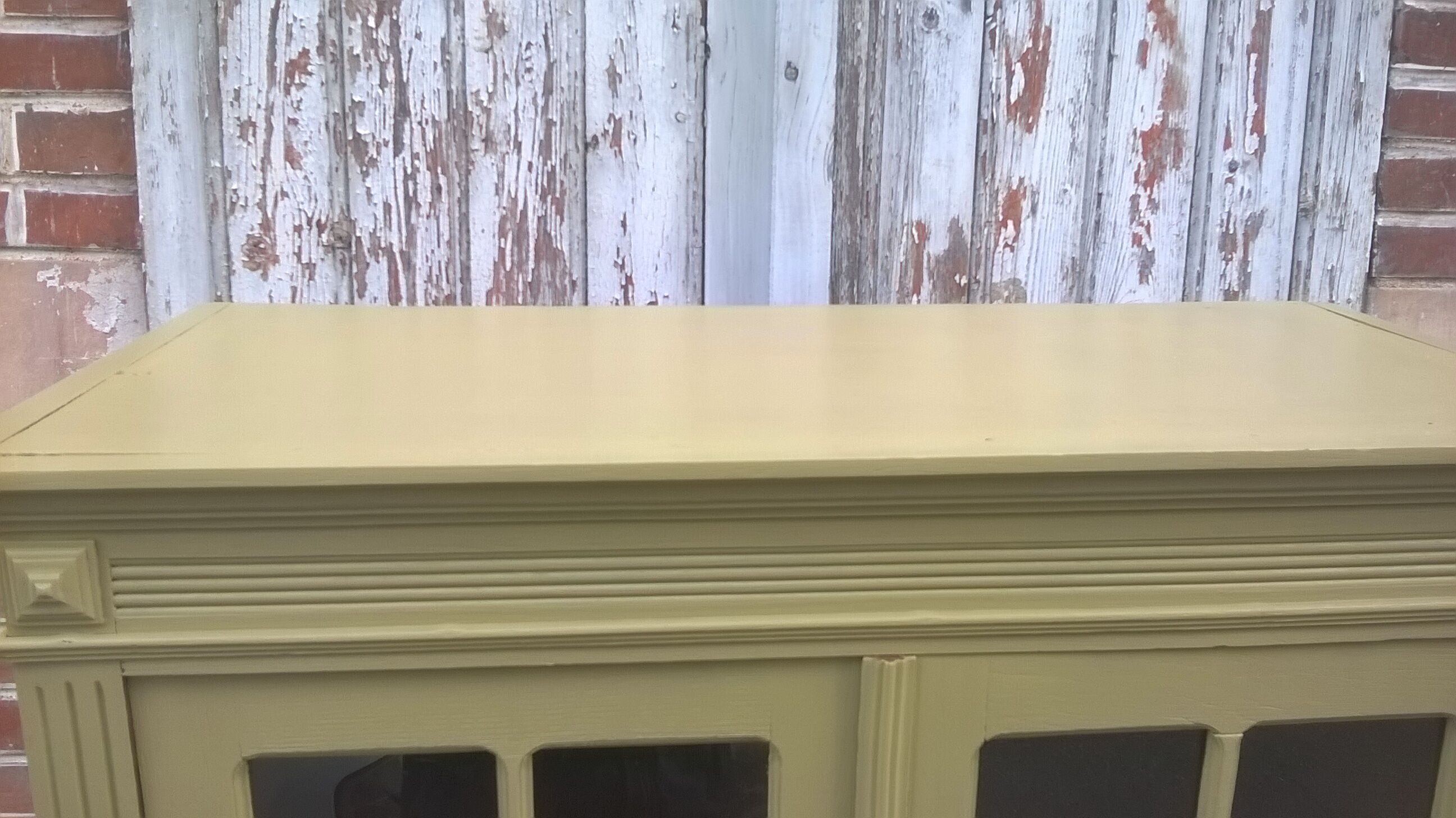 Parisian showcase cabinet 1930