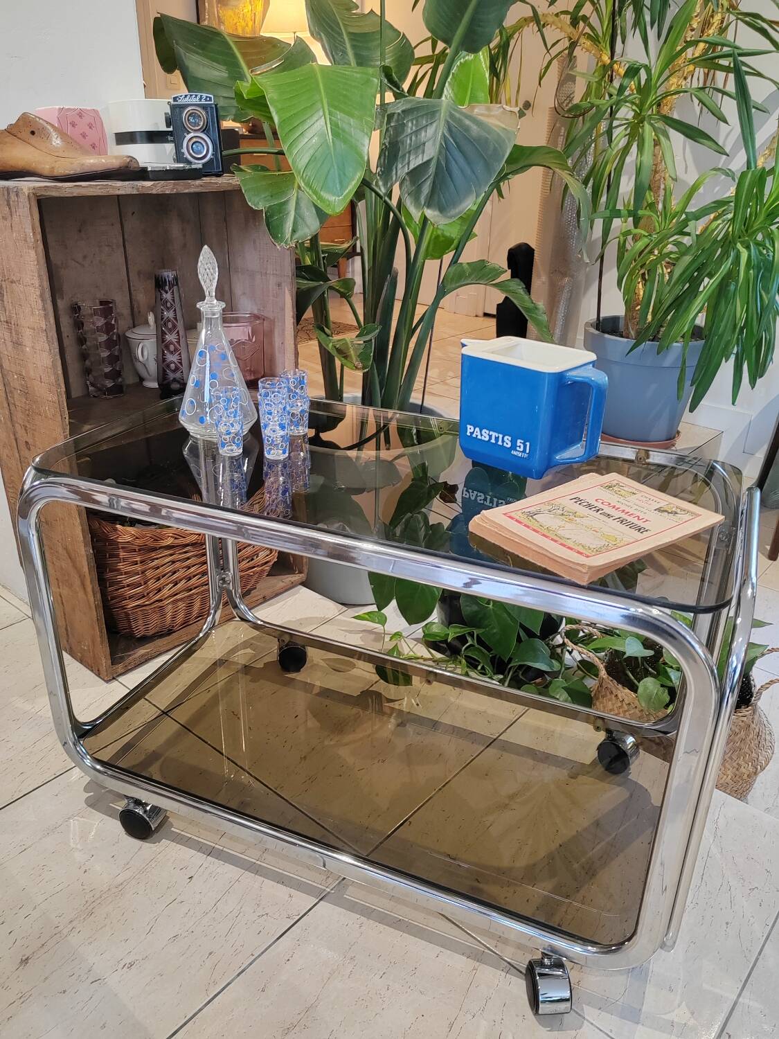 Vintage serving trolley in smoked glass and chrome metal