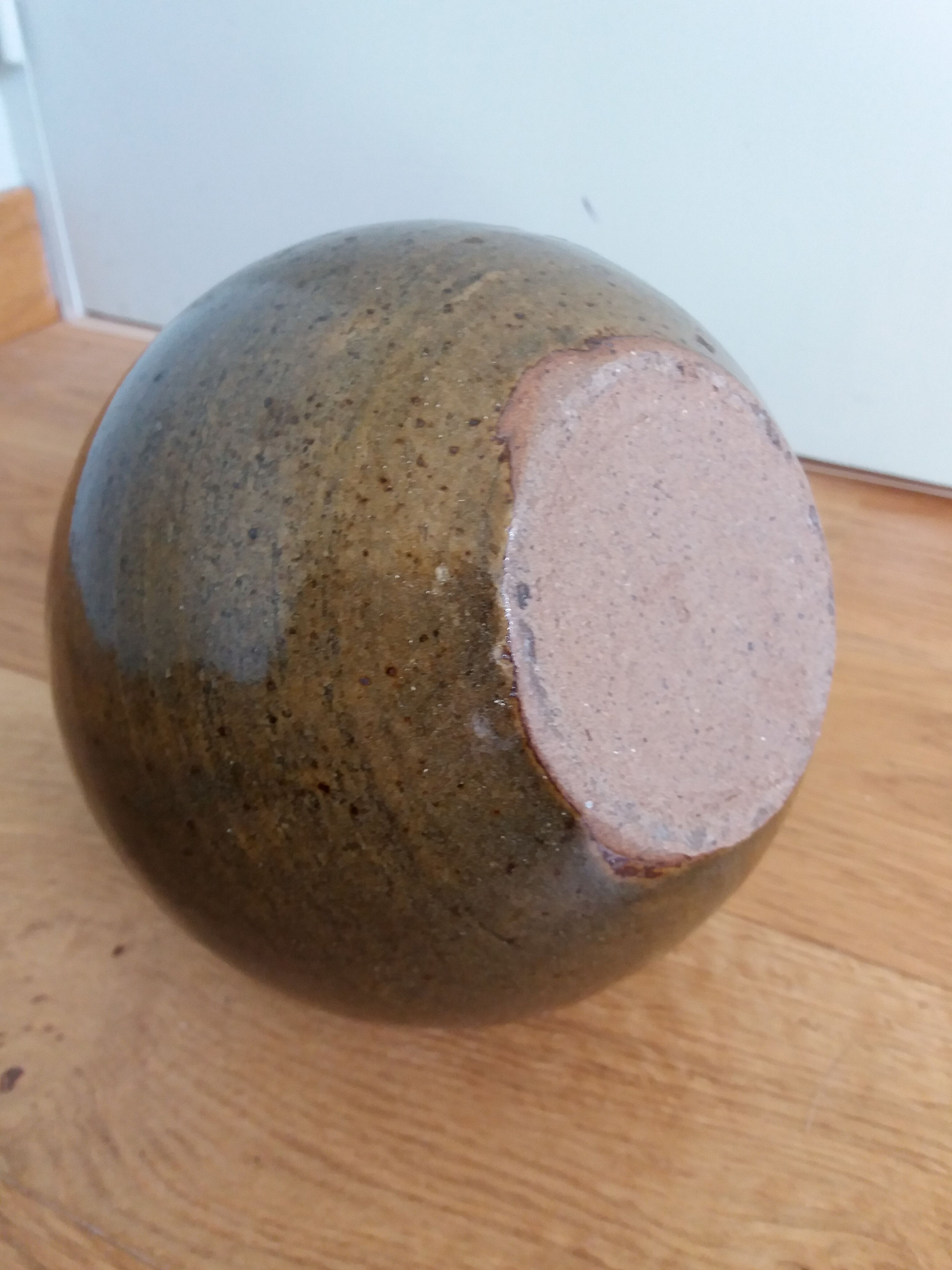 Vase pitcher ball candy sandstone pyrite artisanal pottery of the Bois de Laud