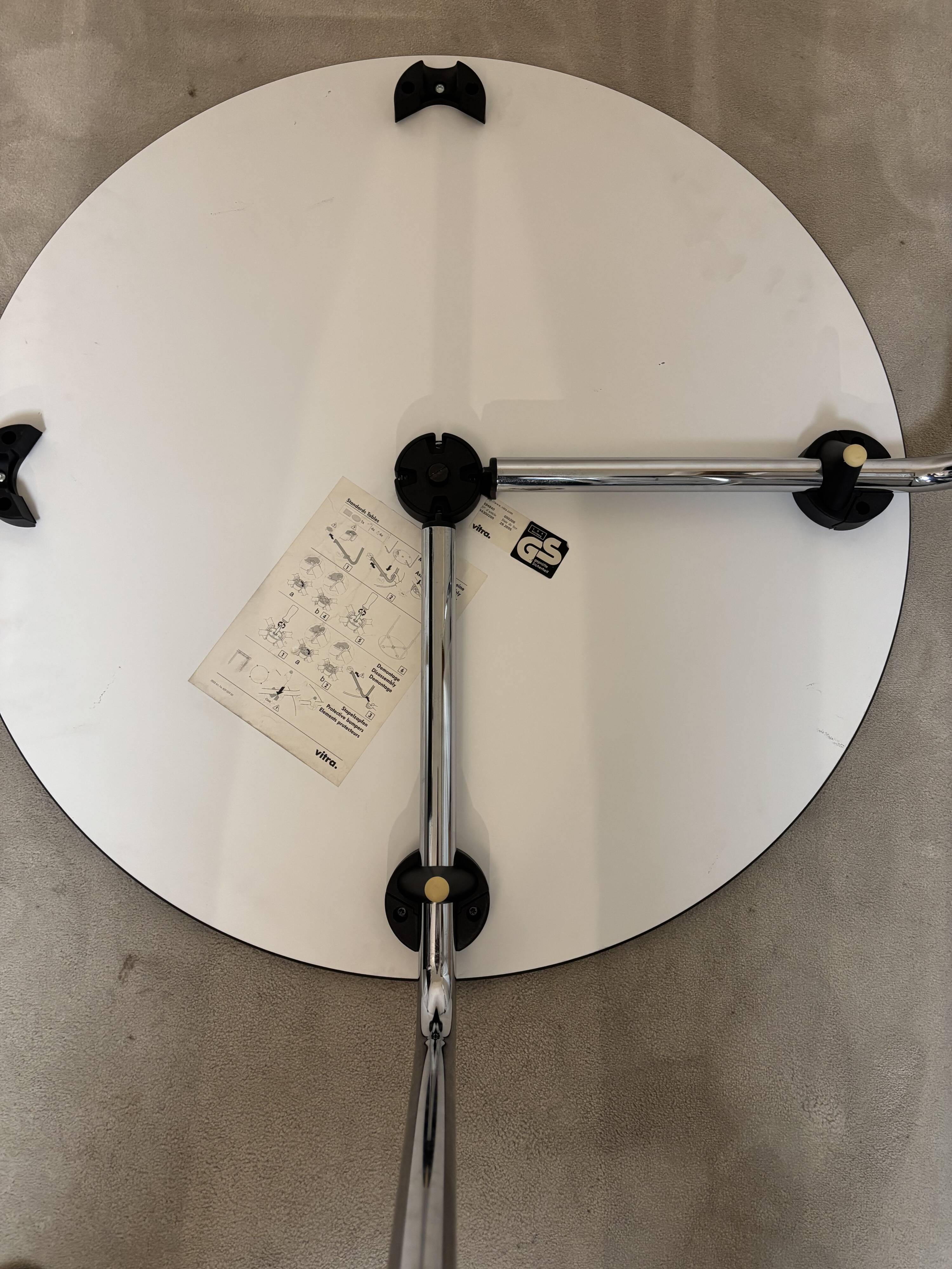 Vitra Hal table, Jasper Morrison 2005