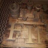 Lot de lettres d'enseigne
