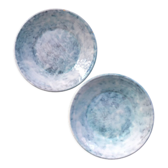 Set of 2 signed artisanal plates