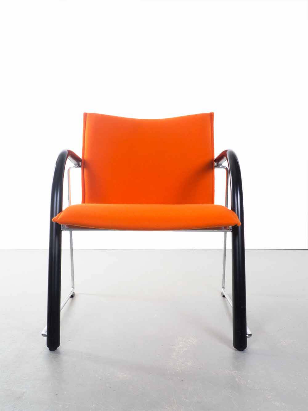 Thonet chair – Wulf Schneider & Ulrich Böhme