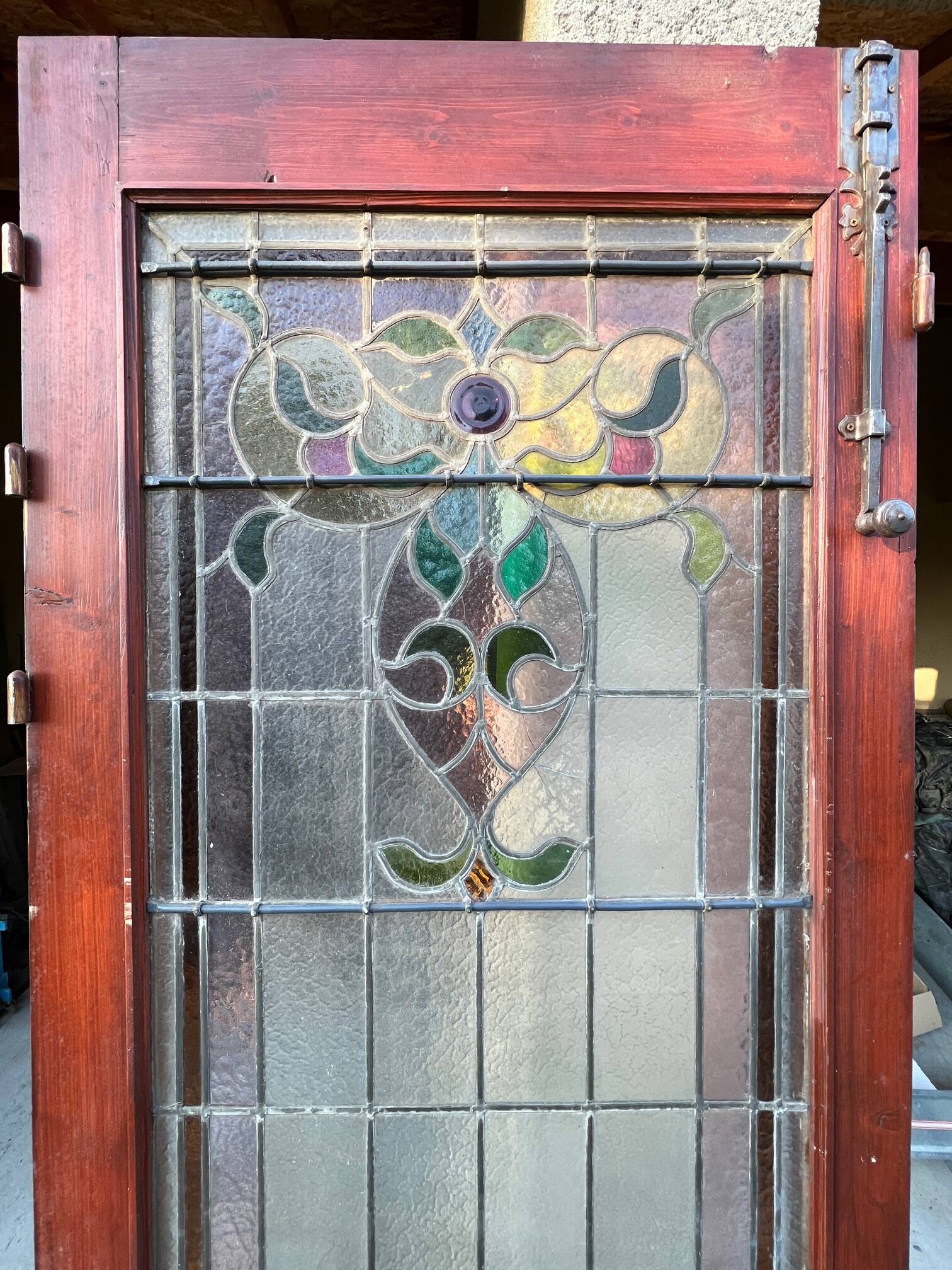 Portes de magasin fin XIXem, devanture de mercerie avec vitraux Art Nouveau