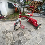 Tricycle