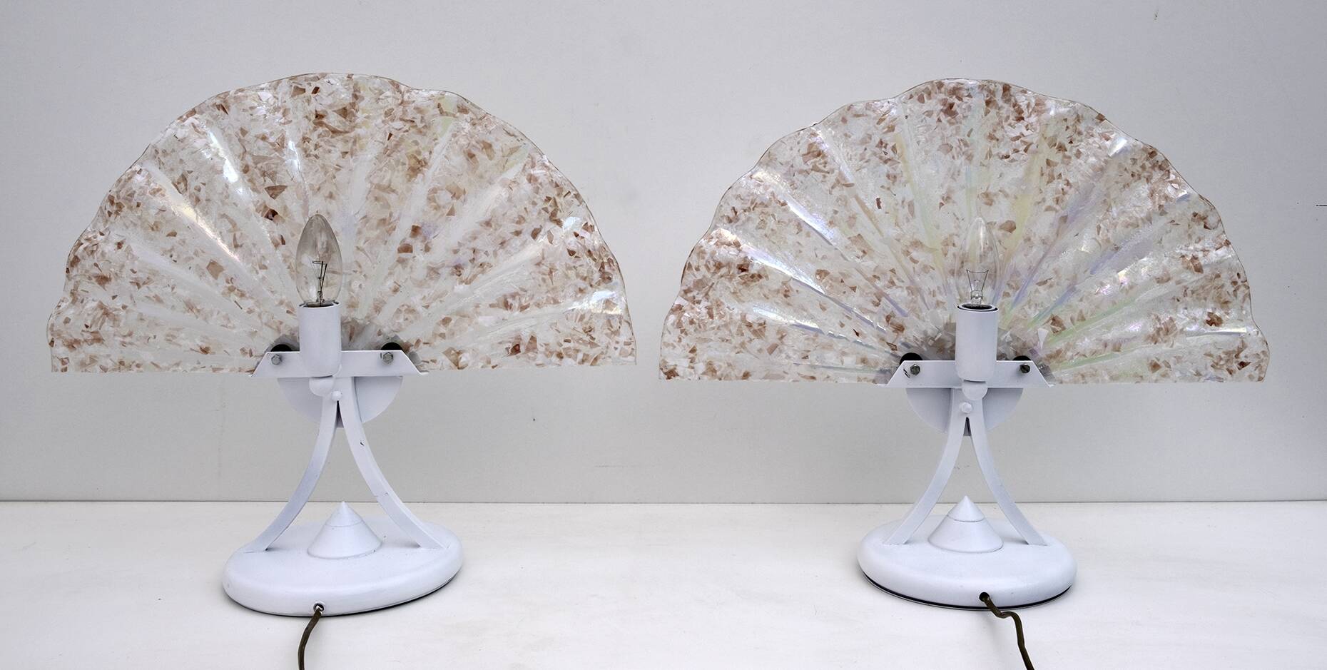 Pair of Postmodern Italian Iridescent Murano Glass Fan Table Lamps, 1980s