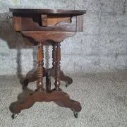 Table de couture victorienne anglaise à abattants, XIXe siècle