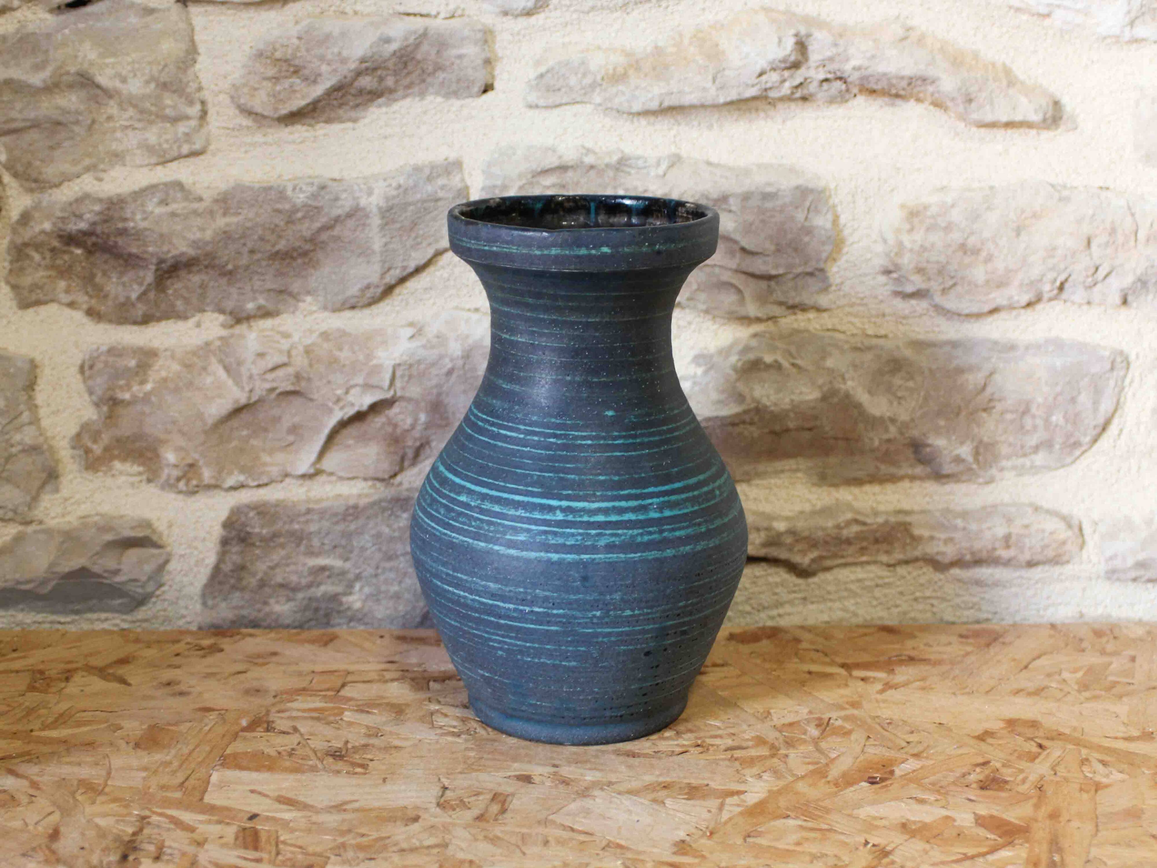 Vase en céramique bleu Accolay