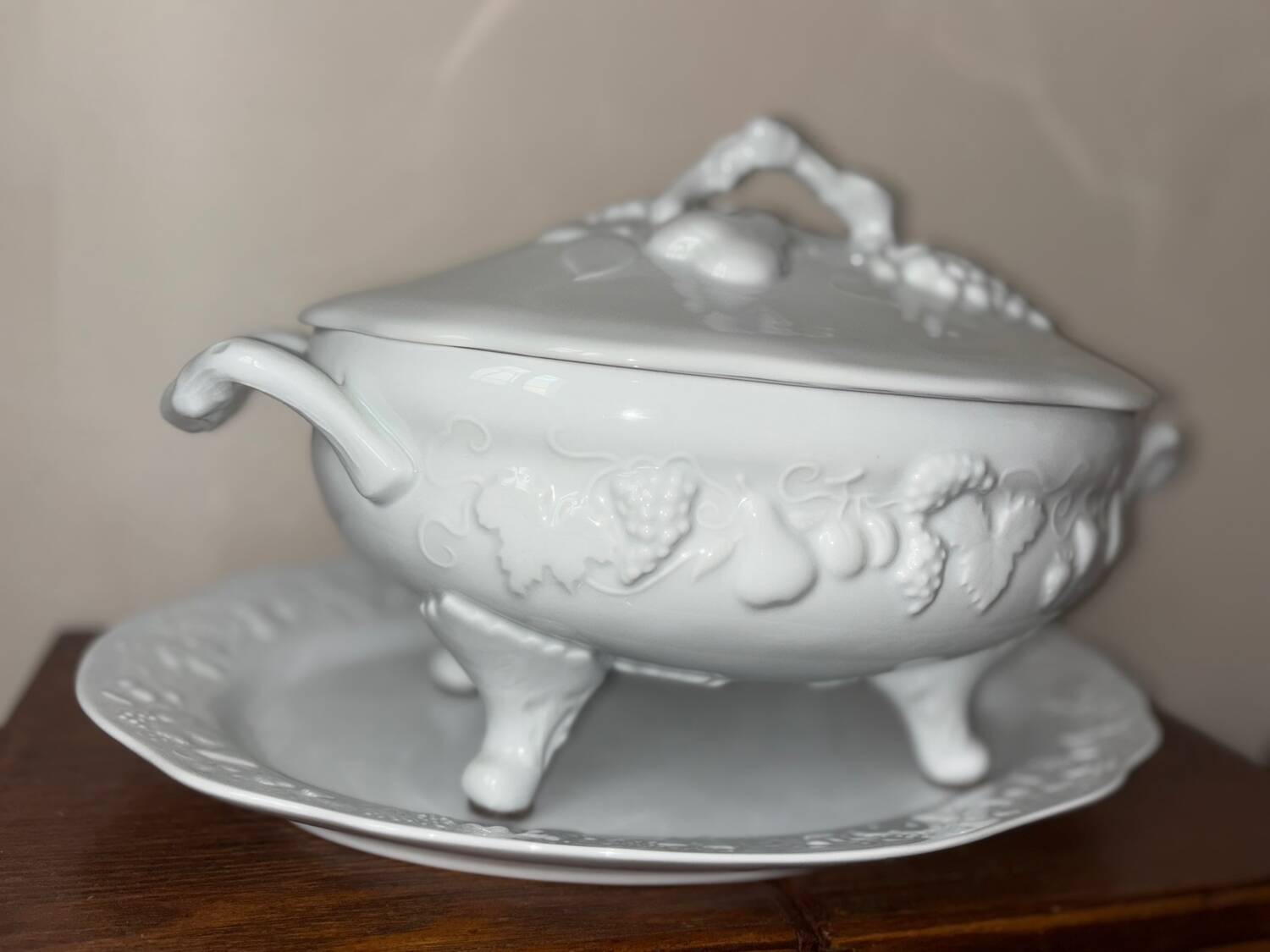 Vegetable soup tureen porcelain PH Deshoulièrrs