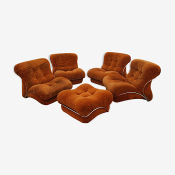 Set de 4 fauteuils vintage et pouf vintage