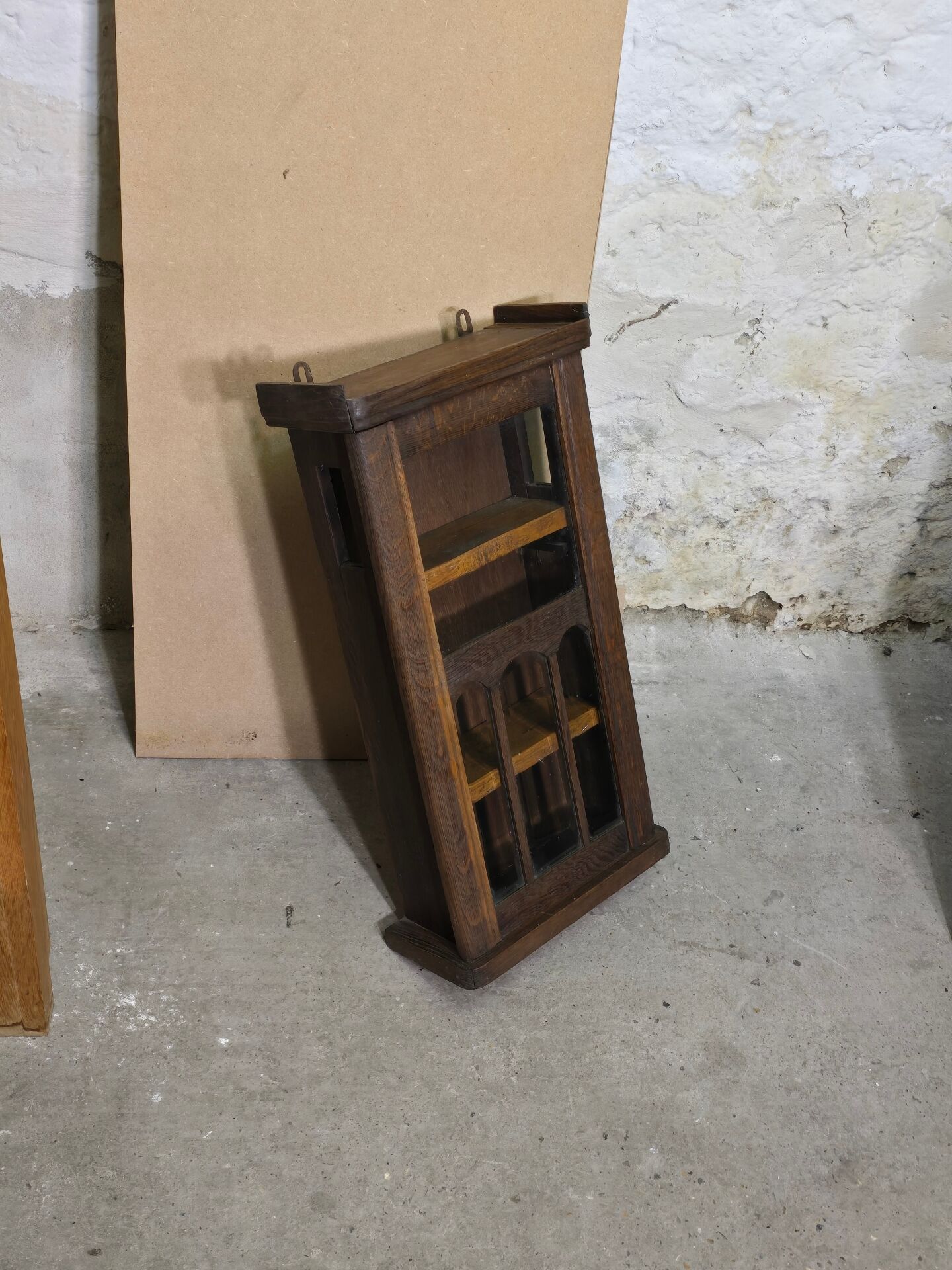Vitrine en bois et verre biseauté 1920