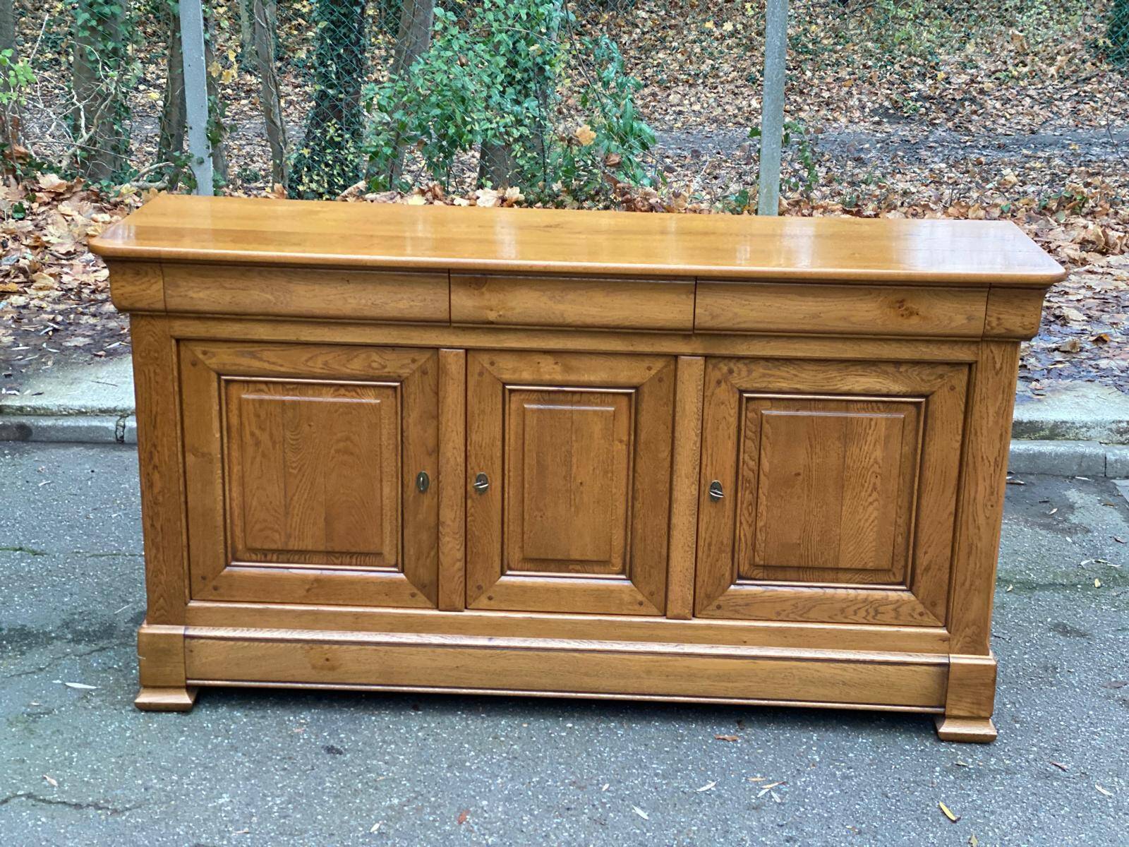 Buffet enfilade Louis Philippe en chêne massif du 20ème 186cm