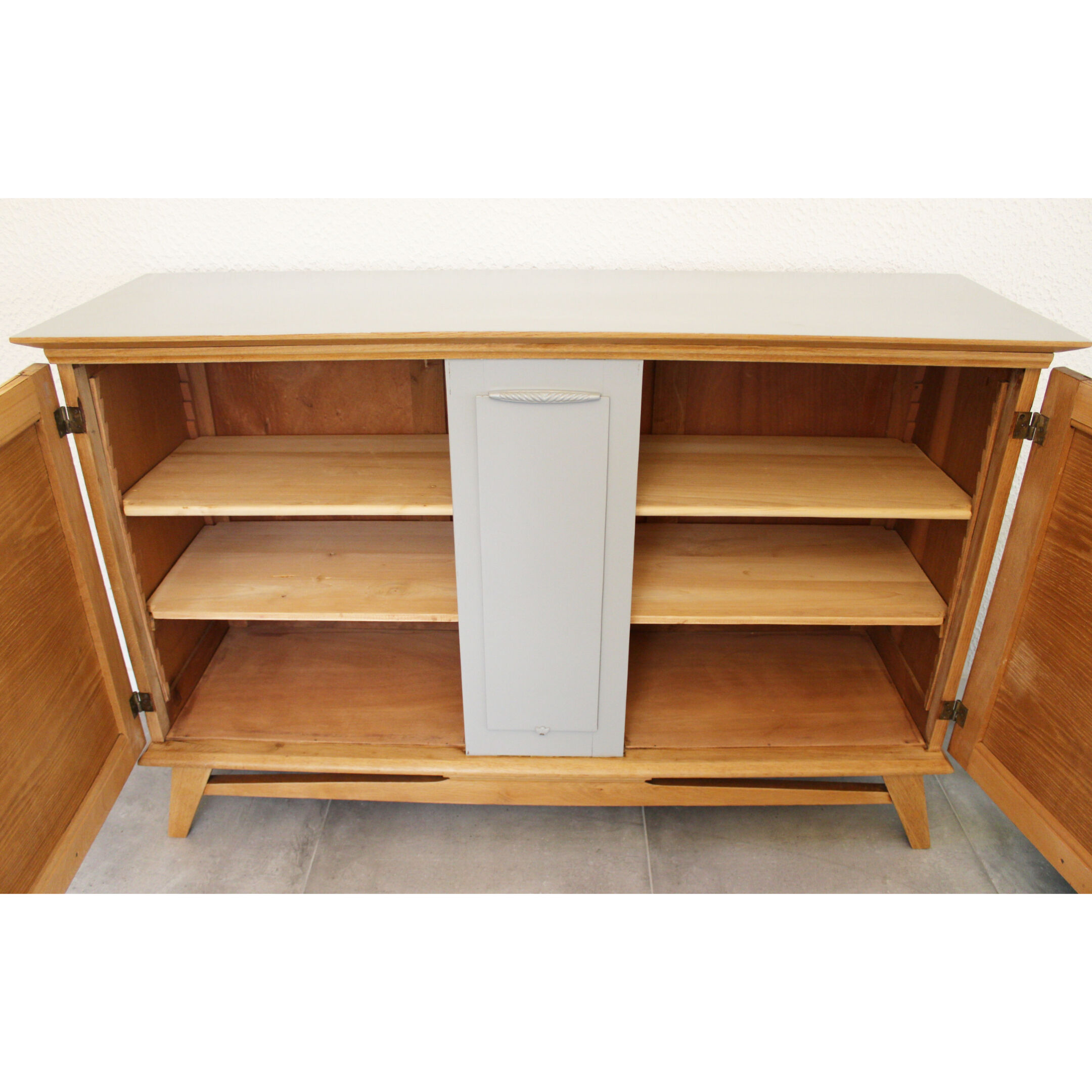 Revisited the 1960s vintage buffet