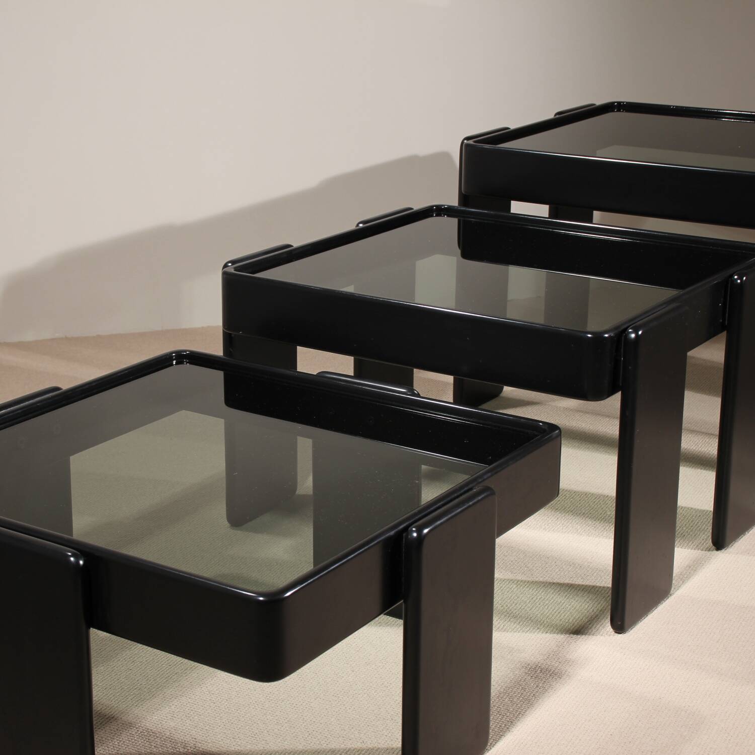 Nesting Tables by Gianfranco Frattini for Cassina | Italy 1970s
