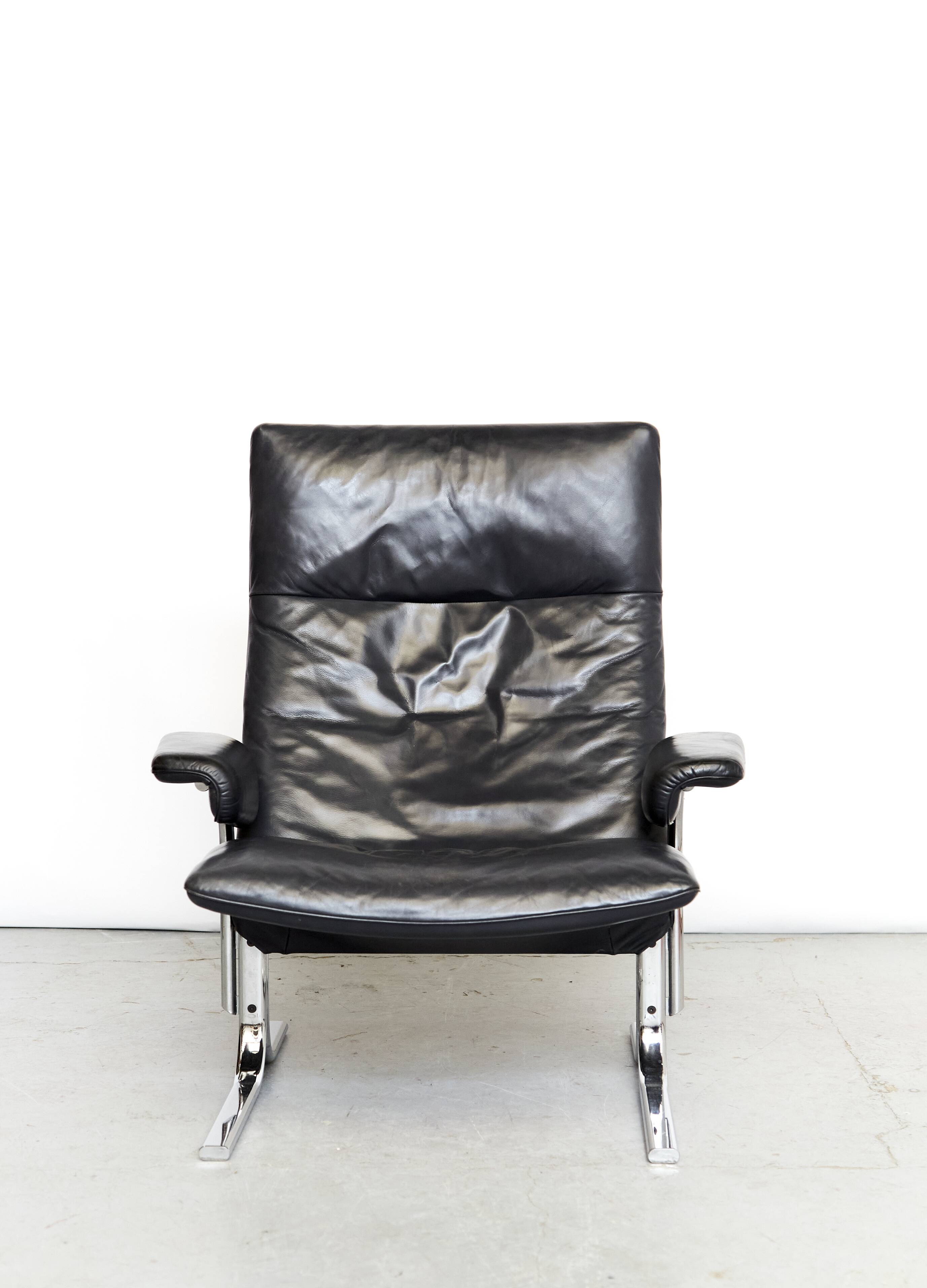 De Sede Lounge Chair & Ottoman DS-2030 de Hans Eichenberger