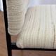 Paire de chaises modernistes en tissu