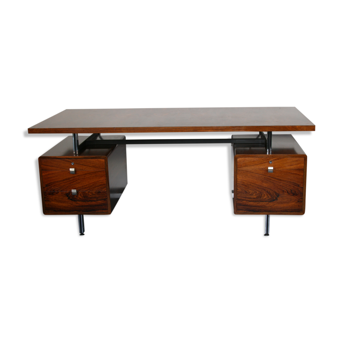 French rosewood office in Rio