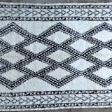 Moroccan Berber beni ouarain rug 285x205 cm