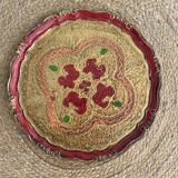Round tray in Florentine style.