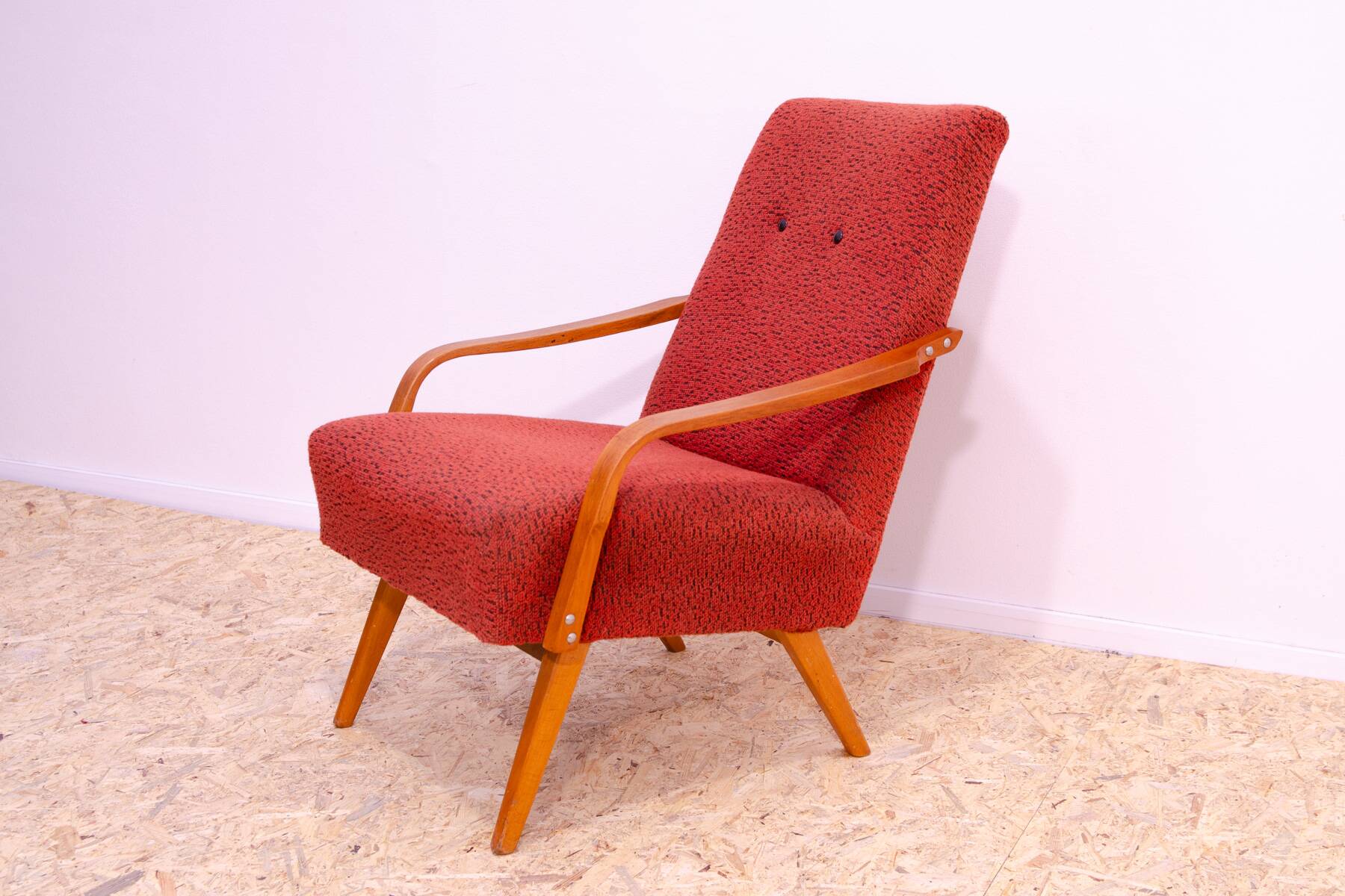 Paire de fauteuils vintage de Jaroslav Šmídek pour Cesky nabytek, 1960
