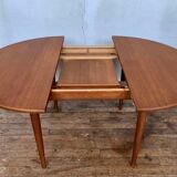 Vintage Round Table in Teak Diameter 110 with butterfly extension