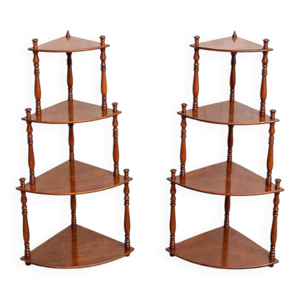 Paire d’encoignures