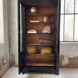 Napoleon 3 walnut window glass cabinet