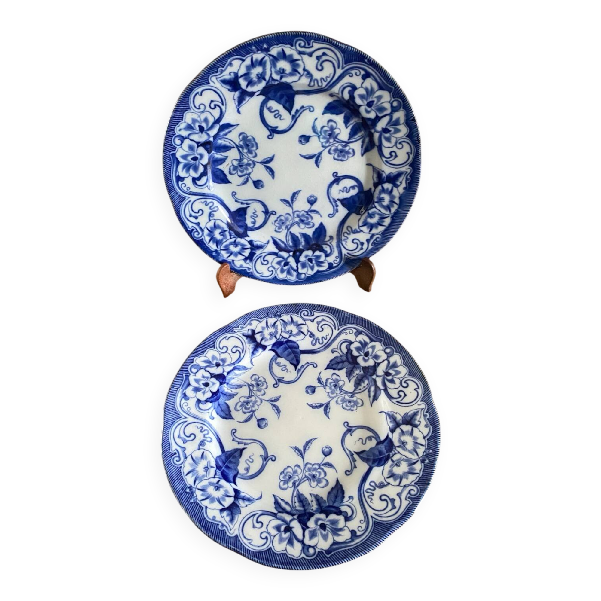 2 assiettes Creil et Montereau