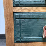 Chest of drawers in chene