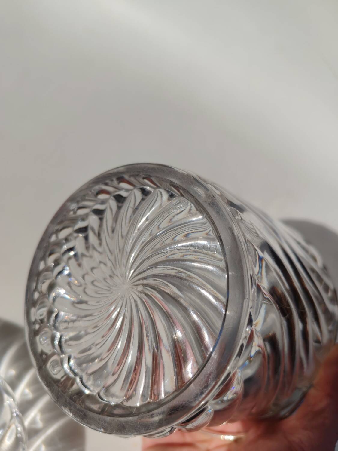 Ice bucket and its plate in Baccarat crystal, bamboo model.