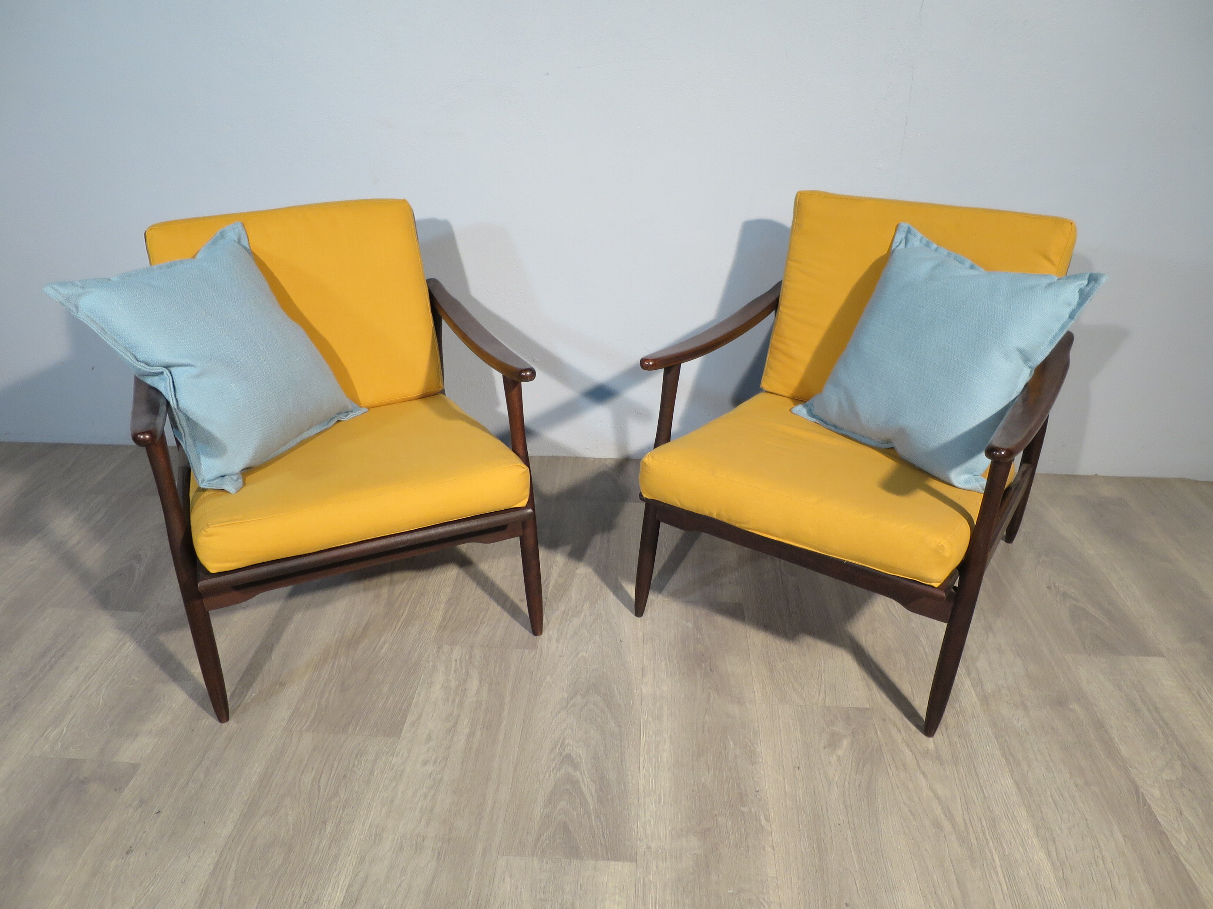 Pair of armchairs vintage