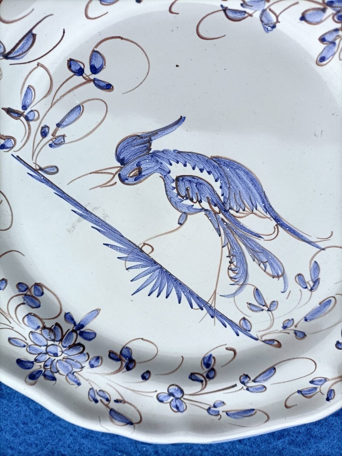 Moustiers Sainte Marie pottery plate 🌸