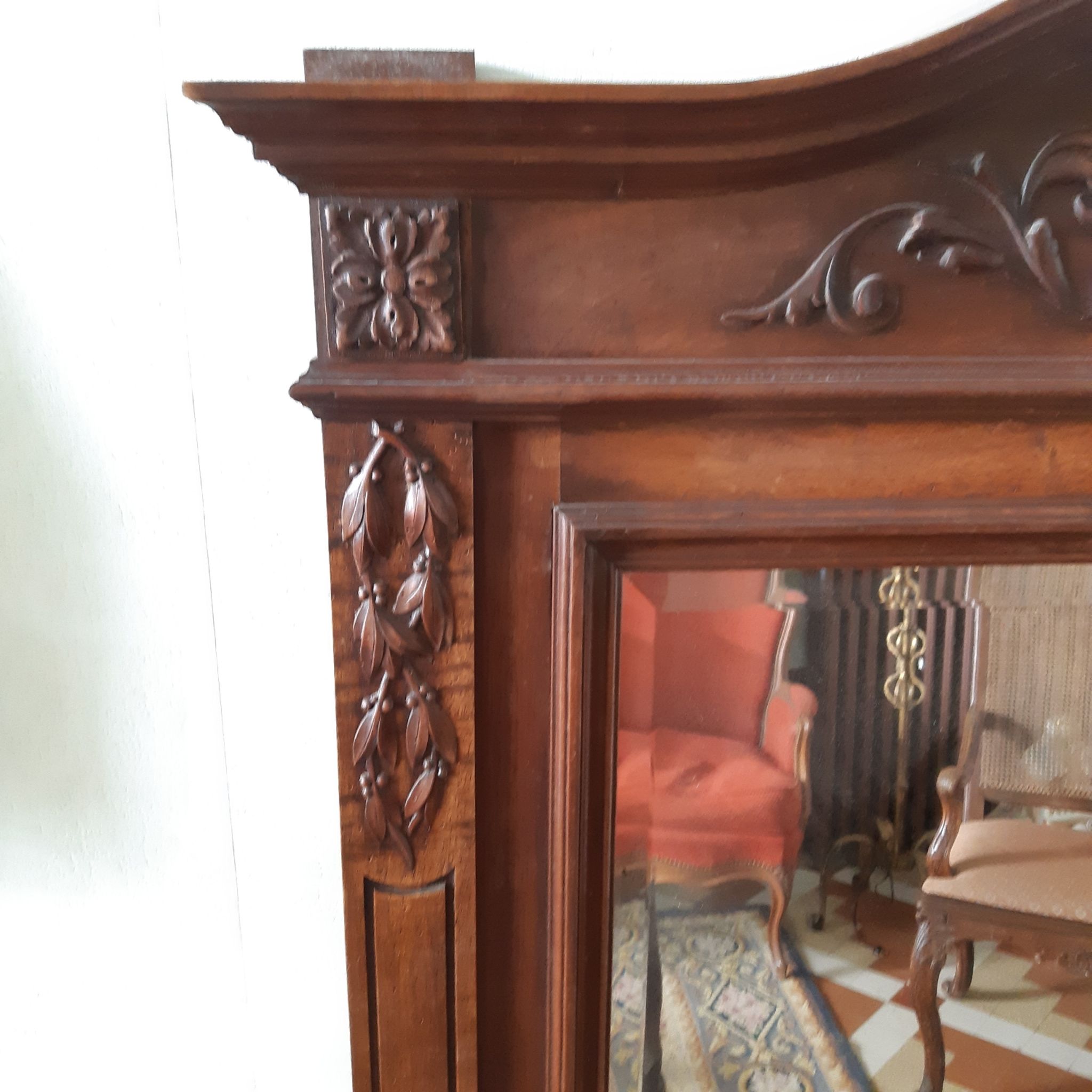 Miroir en noyer