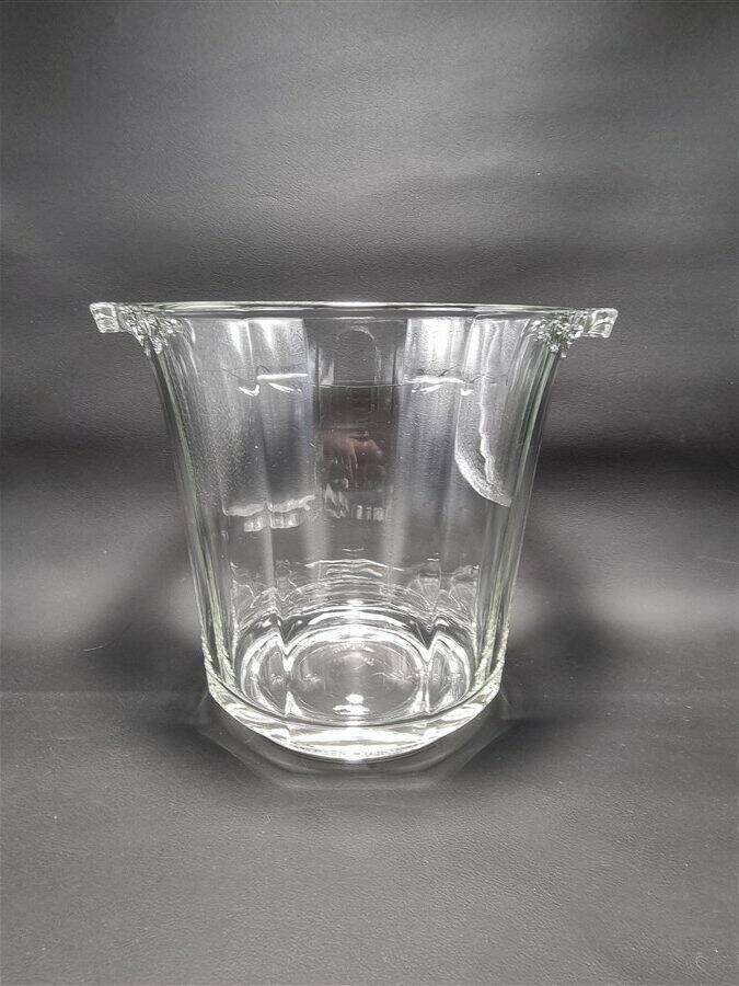 Champagne bucket