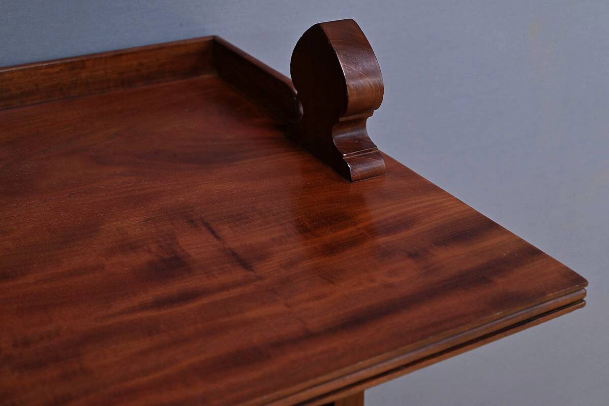 Victorian Mahogany Serving Trolley, England – Part 2 of the 19th Century