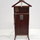 Valet stand