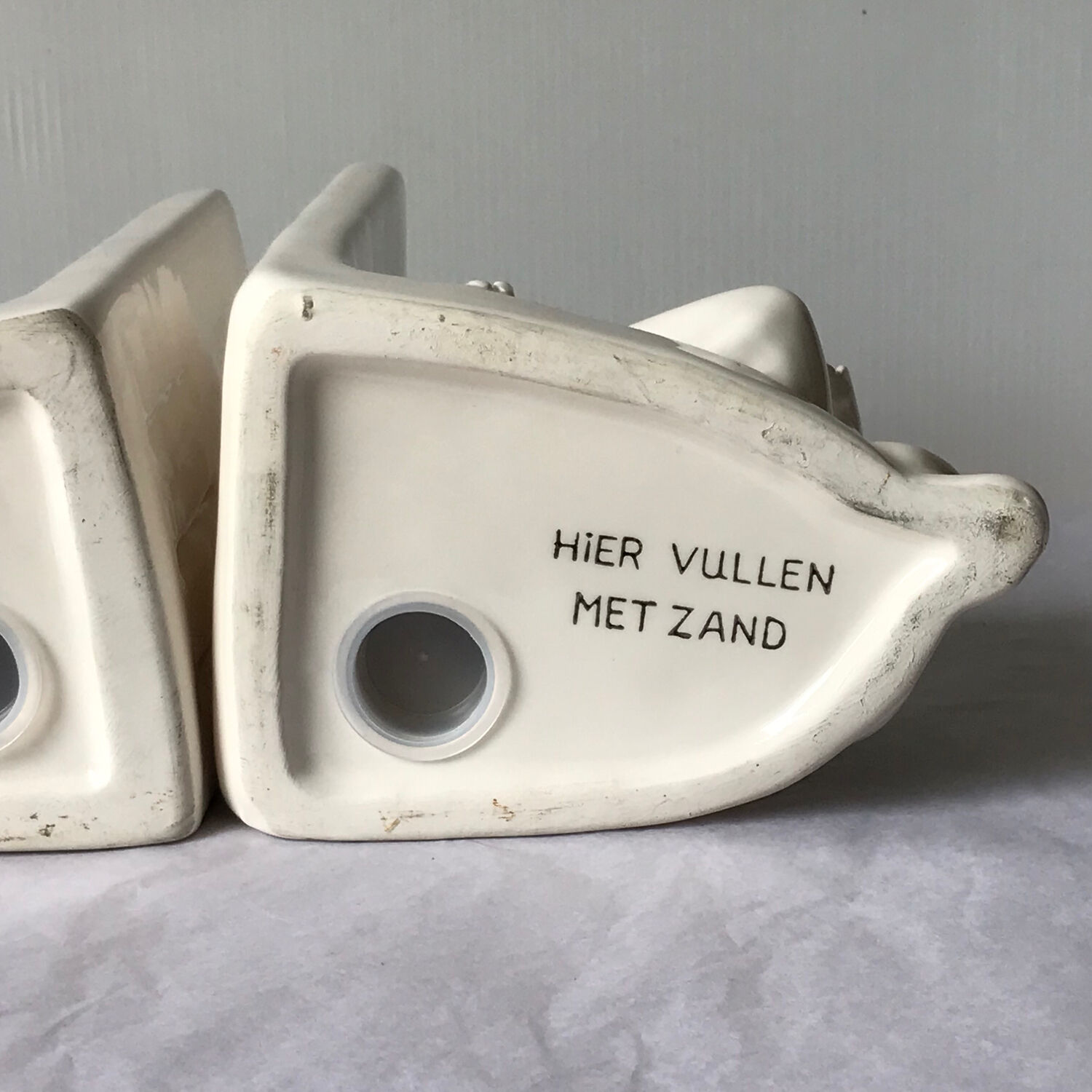 Pierrot Hier Vullen bookends