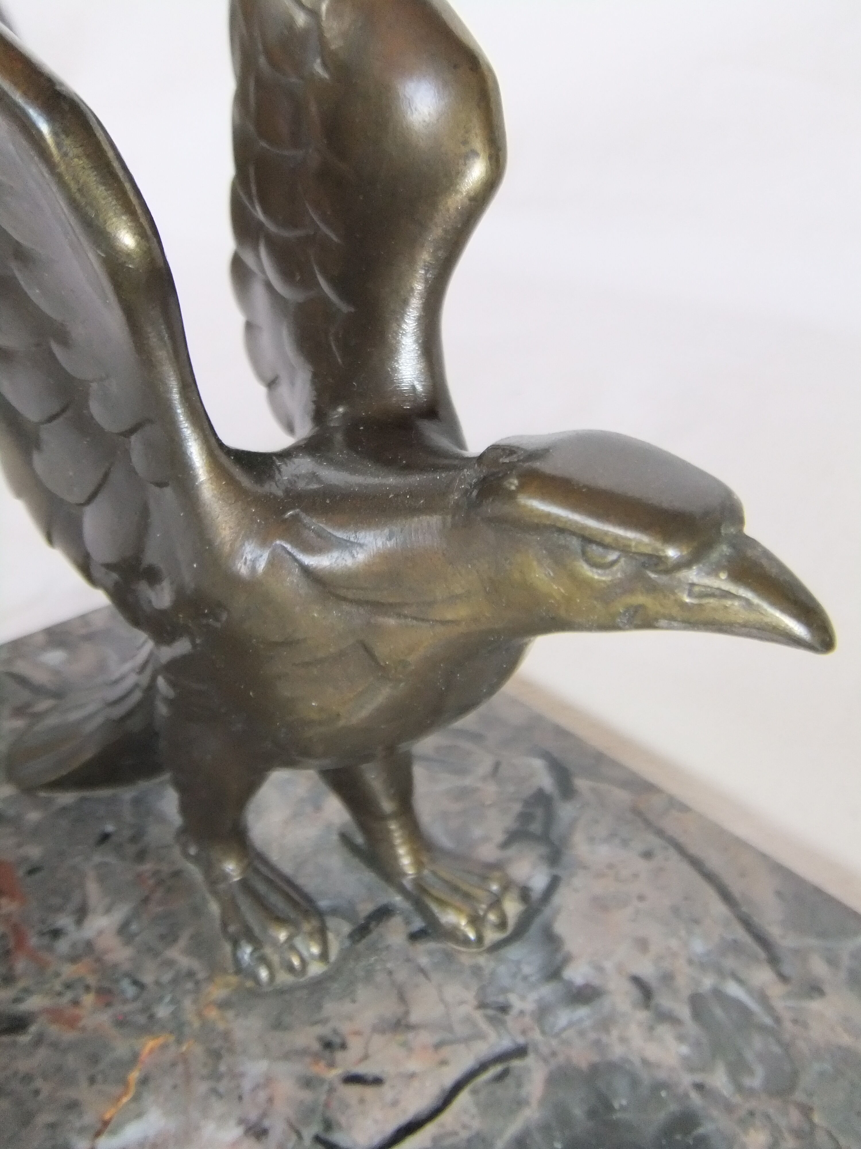 Ink art deco marble statue animal sculpture eagle necessary office